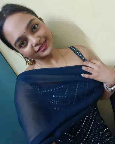 Call Girl Service in Dhoraji